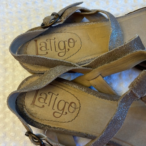 ANTHROPOLOGIE LATIGO Dreamy 8.5 Leather Flat Sandals Neutral Metallic Taupe Gray - Picture 14 of 16